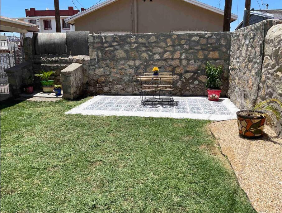 Comfortable Suite With Private Entrance & Private Bathroom إل باسو المظهر الخارجي الصورة