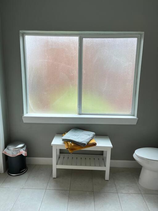Comfortable Suite With Private Entrance & Private Bathroom إل باسو المظهر الخارجي الصورة